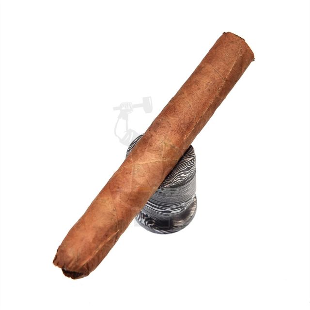 Damascus Cigar Stand