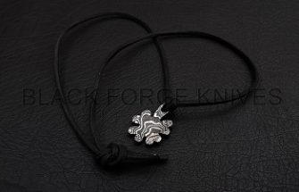 DAMASCUS LEAF PENDANT