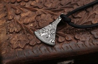 DAMASCUS AXE HEAD PENDANT
