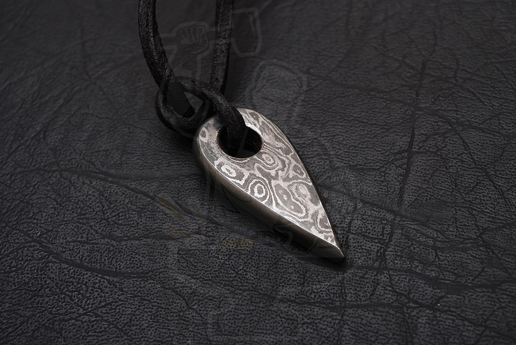 DAMASCUS PENDANT