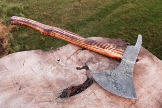 DAMASCUS TOMAHAWK