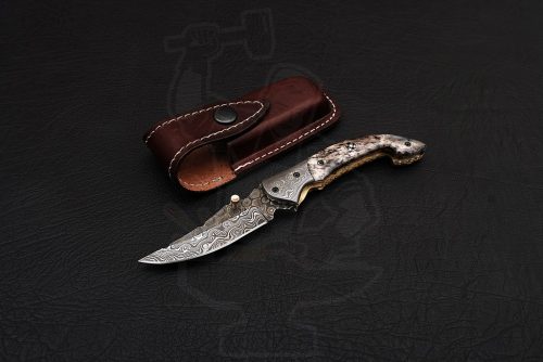 Damascus steel Handmade Liner Lock Knife