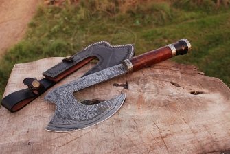 DAMASCUS TOMAHAWK