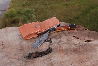 DAMASCUS STEEL RAZOR