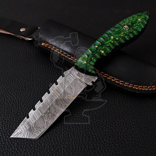 Damascus Tanto Knife