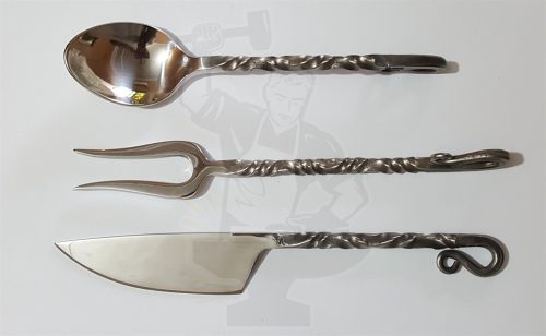 HANDMADE MEDIEVAL STYLE CUTLERY FEASTING SET ( 3 PIECE) - Image 2