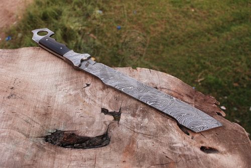 Damascus steel Machete - Image 3