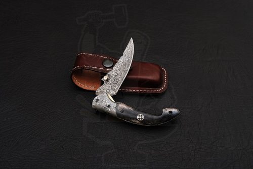 Damascus steel Handmade Liner Lock Knife - Image 2