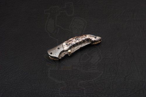 Damascus steel Handmade Liner Lock Knife - Image 6