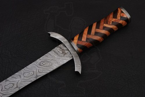 Damascus Celtic Sword - Image 3