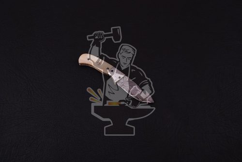 Damascus Liner lock Folding Knife - Image 2