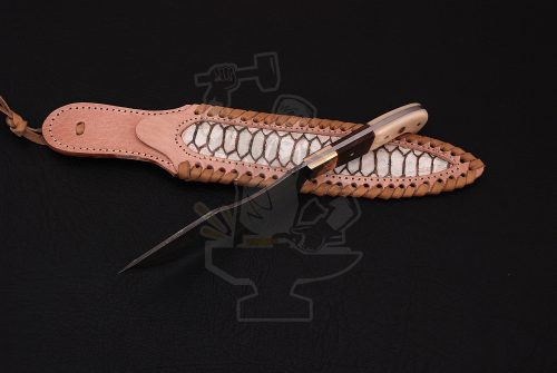 Damascus Kitchen/Chef Knife - Image 3
