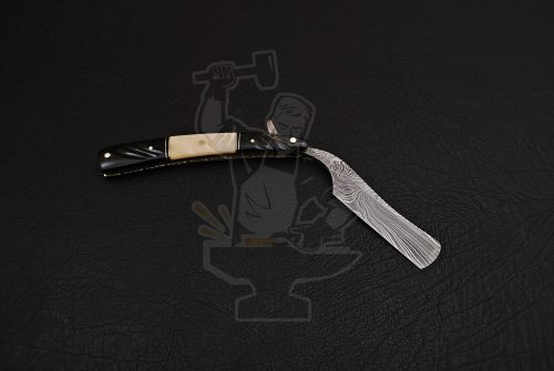 DAMASCUS STRAIGHT RAZOR - Image 2