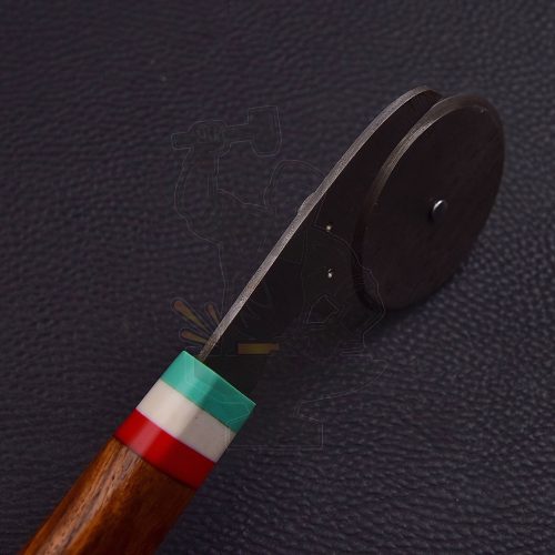 Damascus Steel Pizza Cutter - Image 4