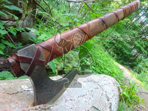 Carbon Steel RAGNAR Axe - Image 9