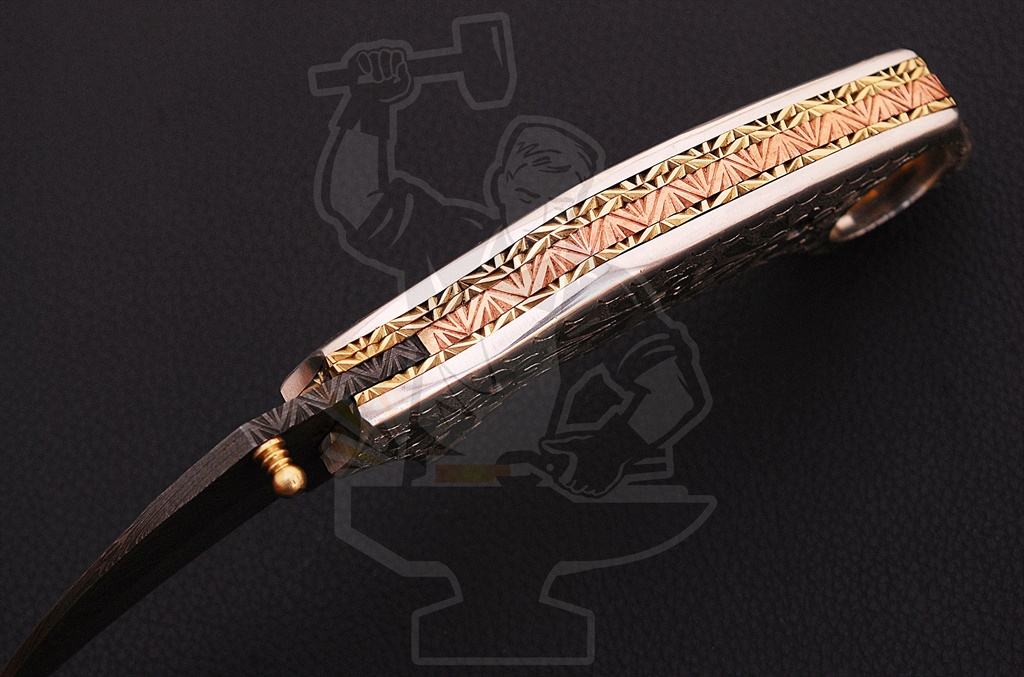 Damascus Folding Knife - Image 4