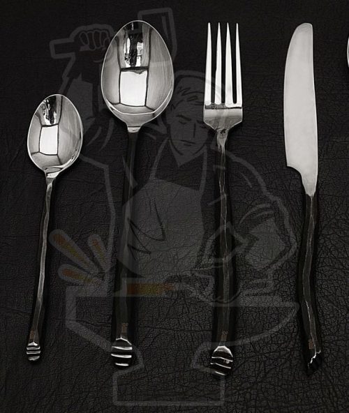 FORGED ARTISAN CUTLERY SET (04 PIECE)